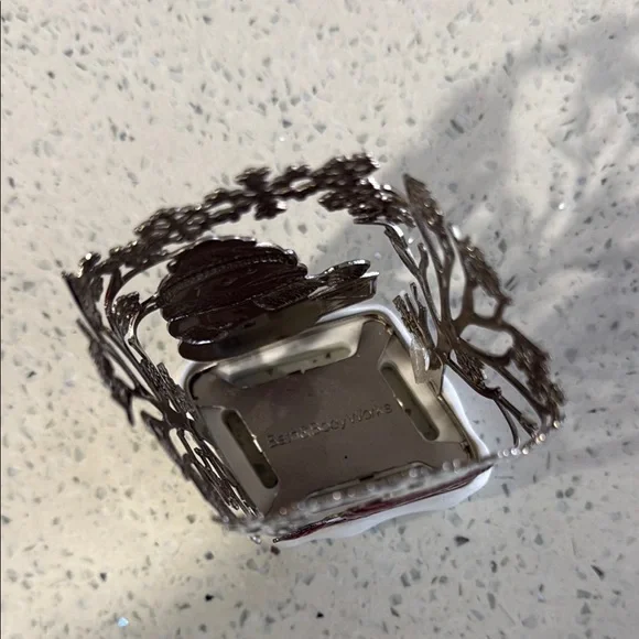 Bath and Body Works Hand Soap Holder - Picture 3 of 6